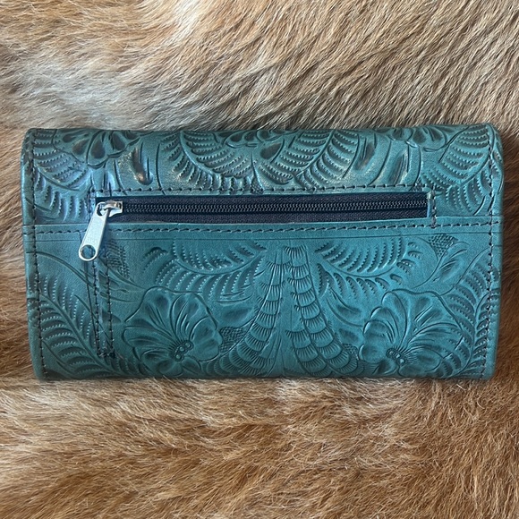 Turquoise leather wallet by American West - Picture 4 of 4